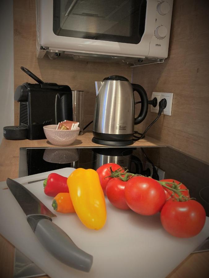 Carillon By Bestchoice - Old City - Self Check-In With Parking Option غراتس المظهر الخارجي الصورة